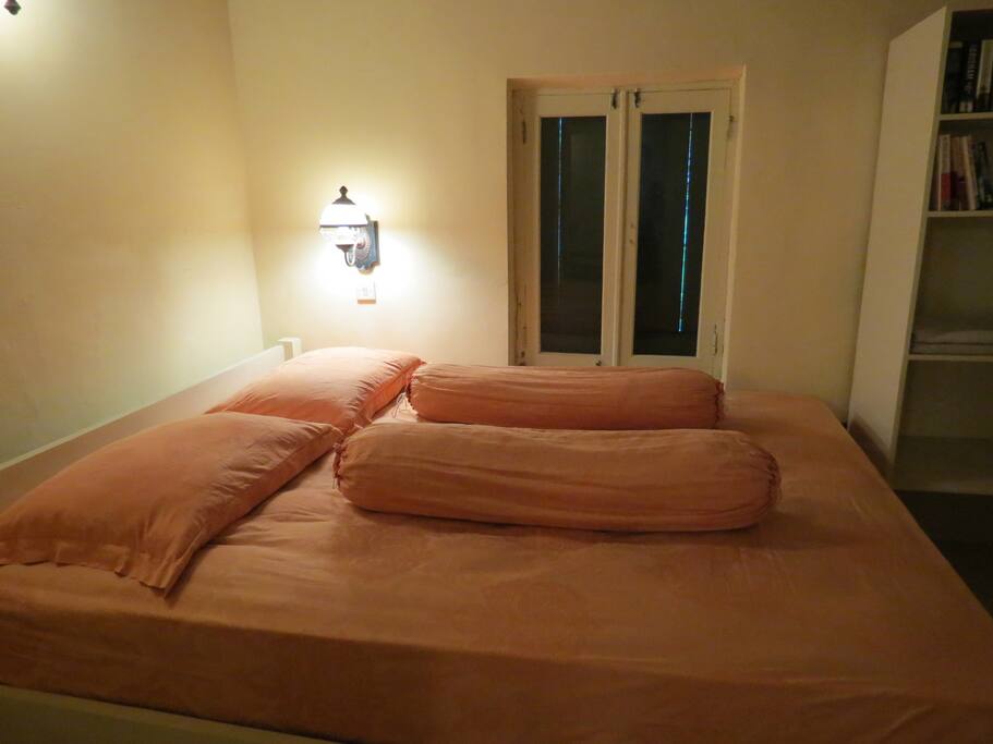 One of the queen bedrooms.