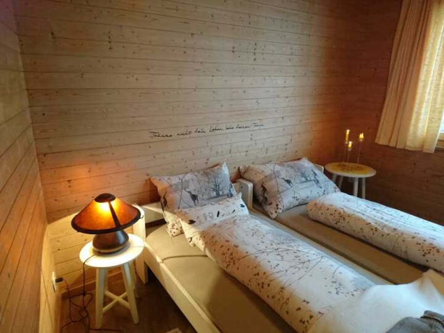 Doppelzimmer mit 2 einzelnen Betten