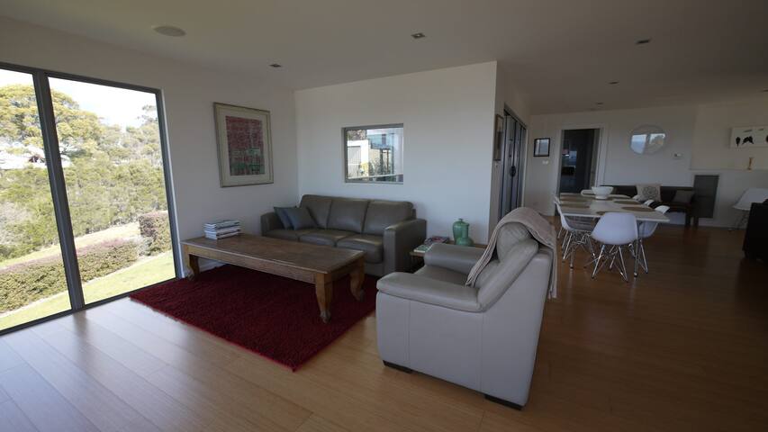 Spectacular Holiday Living gallery image 5