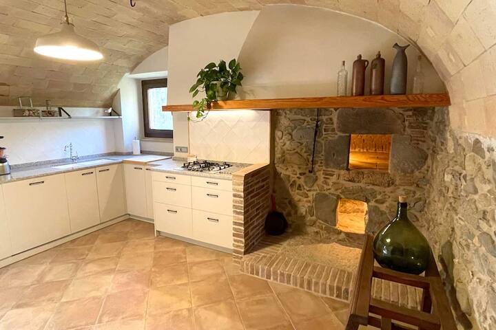 Beautiful villa with swimming pool at Costa Brava gallery image 5