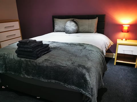 The Park Lane Haven (Contractors welcome!)