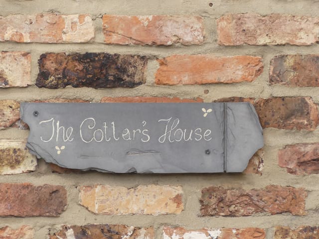 Cosy cottage with wood burning stove