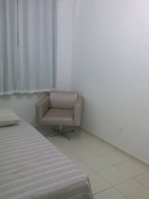 1 Single bed
1 Quartos de solteiro