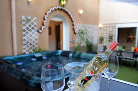 LA SOLANA (Catalan villa)