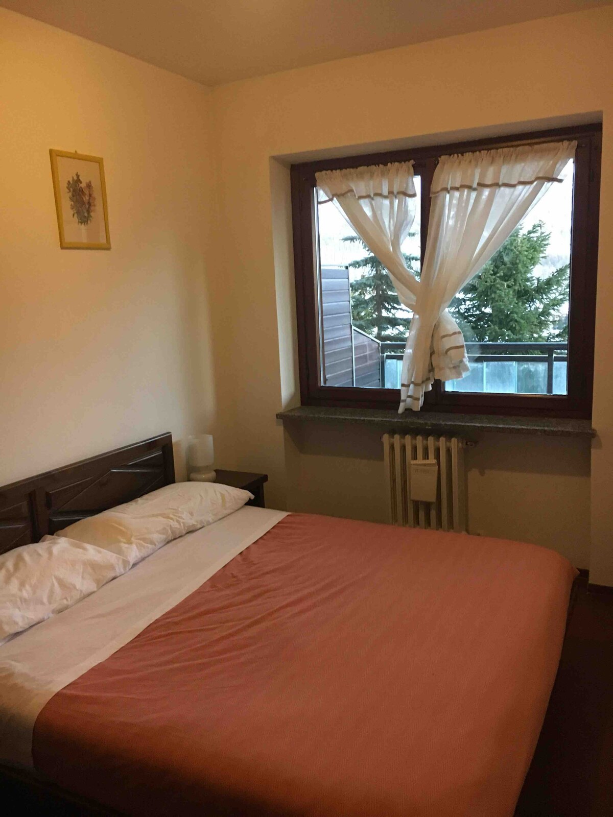 غرفة النوم 1