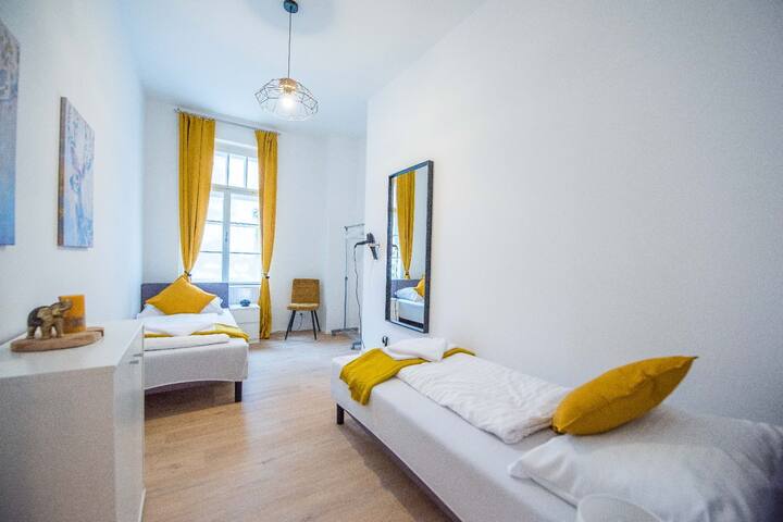 Großzügige Wohnung für 10 Personen gallery image 3