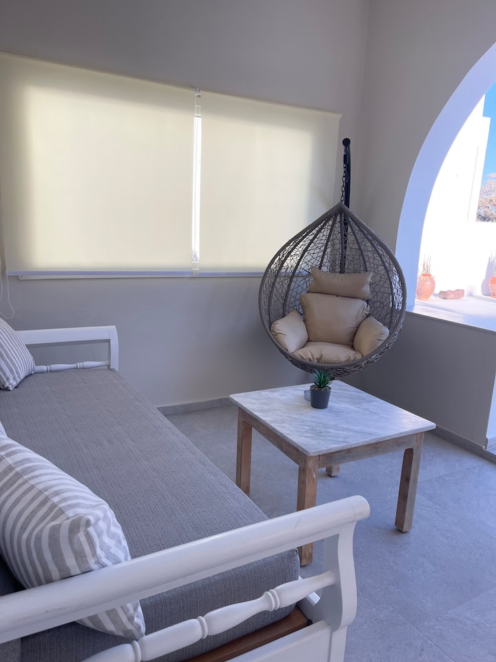 Sklavadi Vineyard House (New) - Santorini