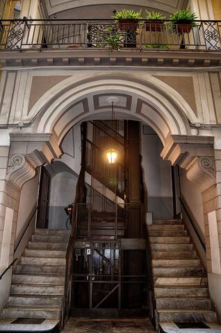 *****RESIDENZA REALE APPARTAMENT***** gallery image 5