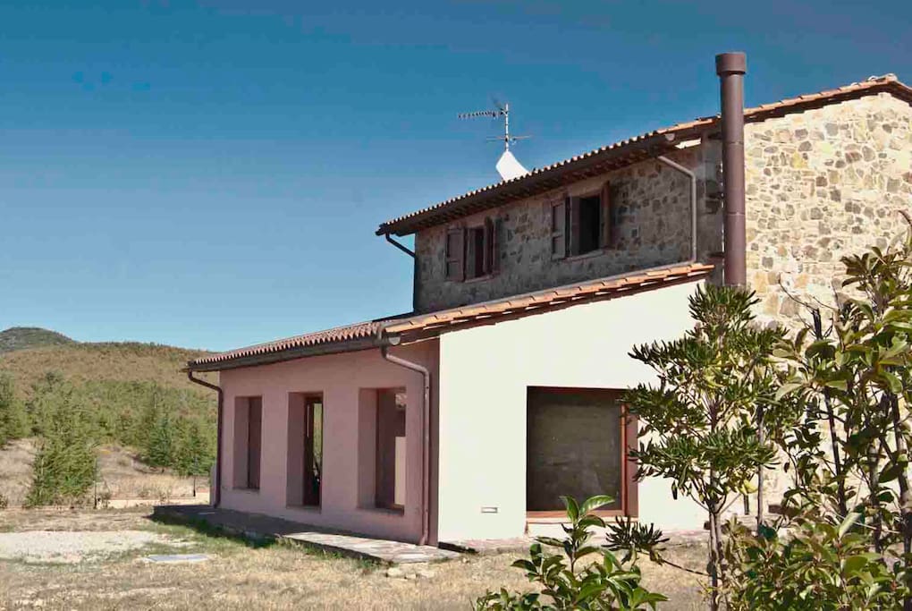 EXTERNAL VIEW