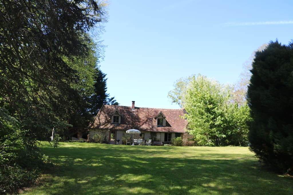 Maison vue du parc