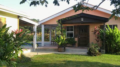 600 sq ft Cassita with pool!