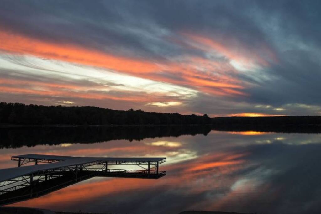 Bear Creek Lake w Public Beach