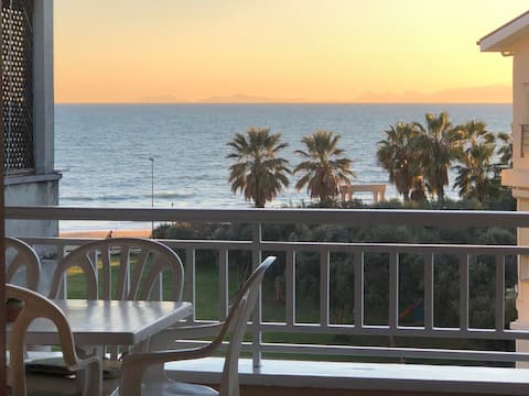 Successful Airbnb property: 2+1 apartment with great sea views in Manavgat