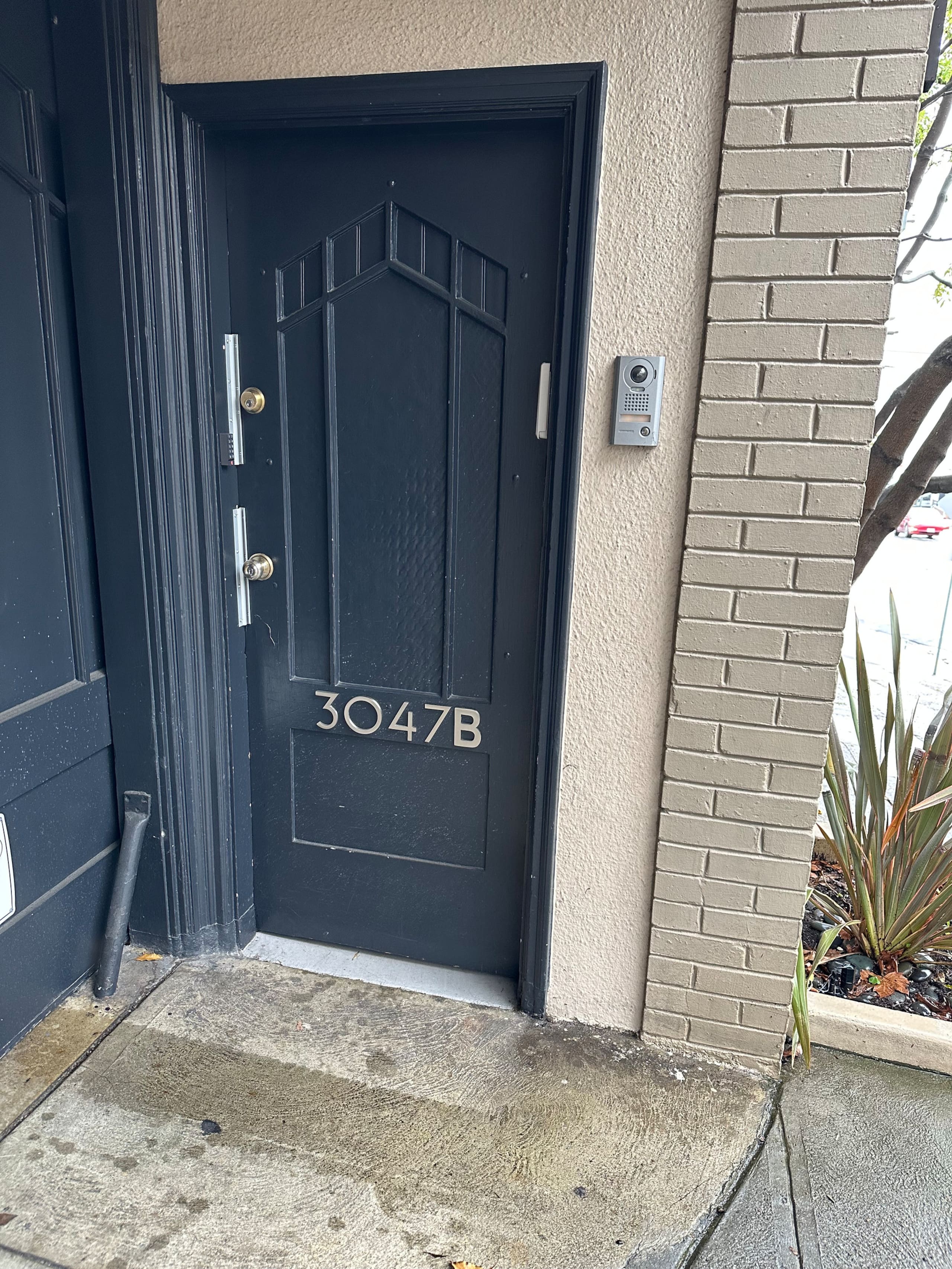 Condo in San Francisco · ★4.95 · 1 bedroom · 2 beds · 1 bath - Image 15