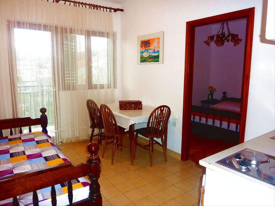 Dining room, Surface: 8 m²