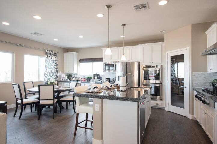 Amazing Brand New Home in the Heart of Las Vegas