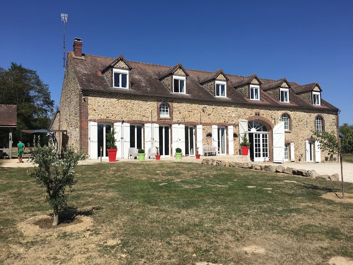 Courtenay Vacation Rentals & Homes CentreVal de Loire, France Airbnb