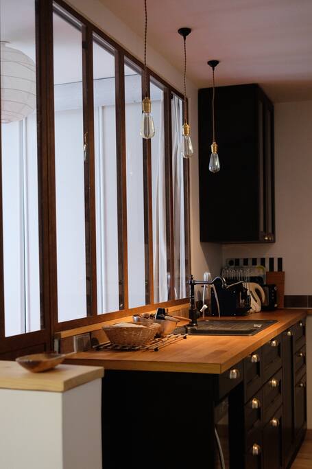 Fully equipped kitchen / Cuisine tout équipée