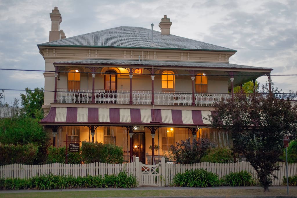 The beauty from the front with many original features, Circa 1887