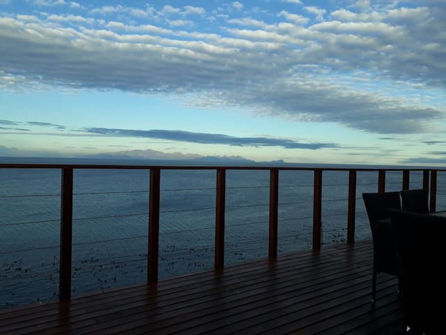 Lalapanzi upper deck