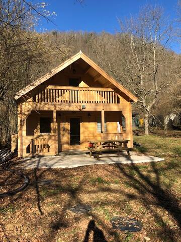 Airbnb Biert Vacation Rentals Places To Stay Occitanie