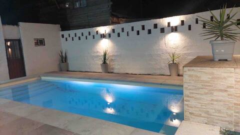 House with a heated pool Ideal for relaxing