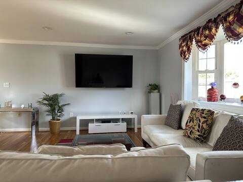 Charming Newly Renovated Home Inside DC Beltway