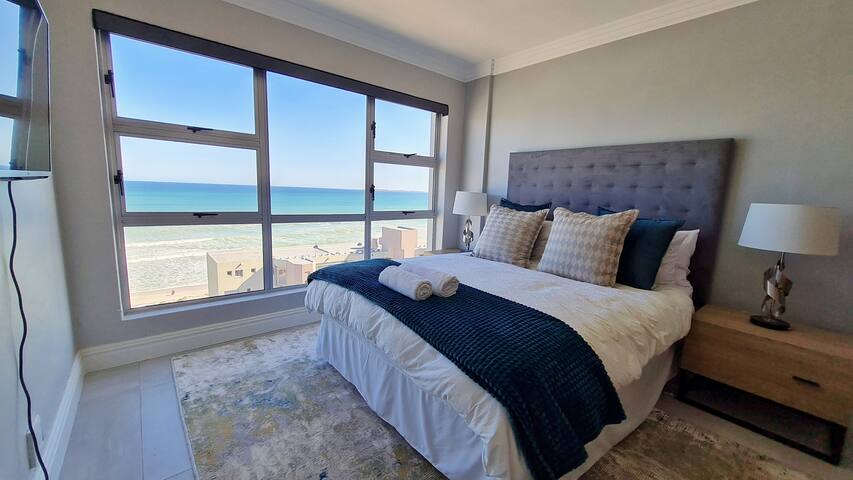 Ocean View 11 | TWO Bedroom gallery image 3