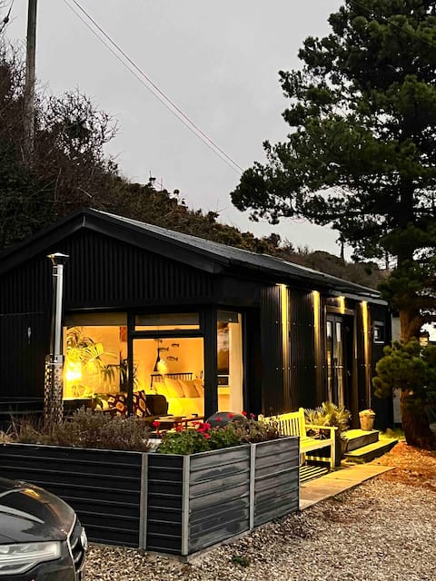 Brent Cove Seaside Studio & hot tub, N-Ireland