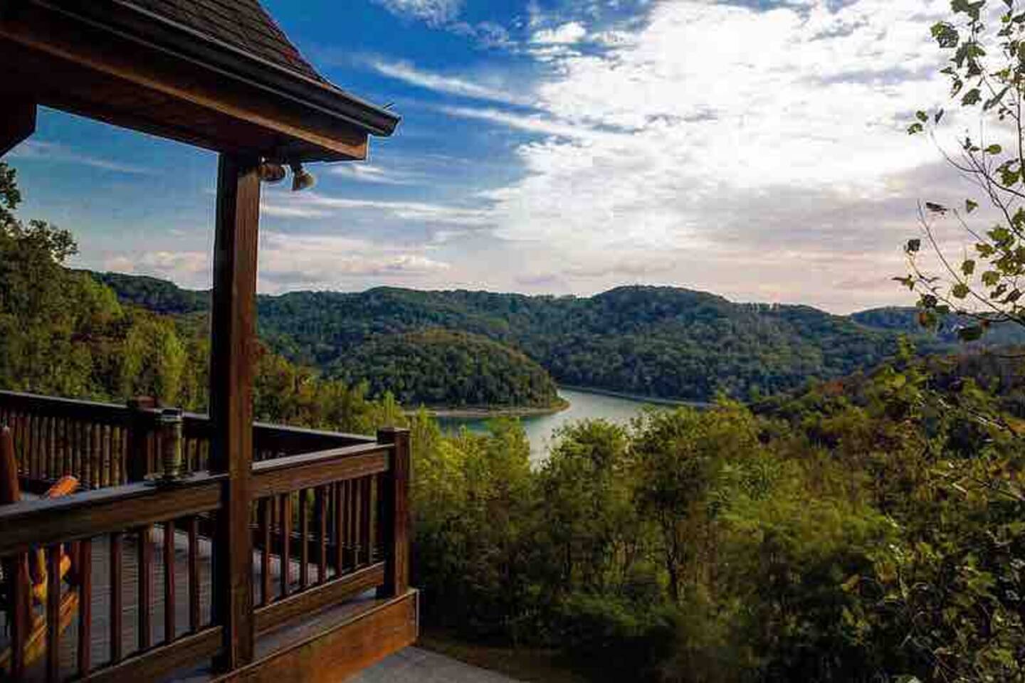 The Tn Cabin Lake View 1 Hour From Nashville Cabins For