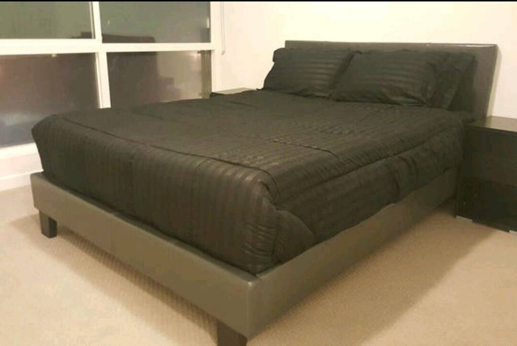 Queen Memory Foam Mattress
