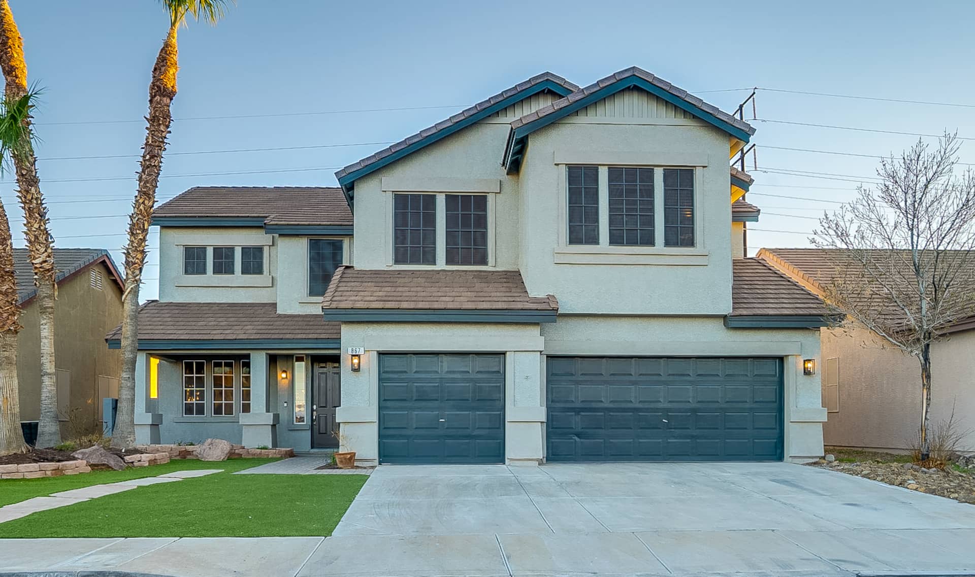 Amazing 5 Bed / 4 Bath Residence with Pool / Spa — photo 2
