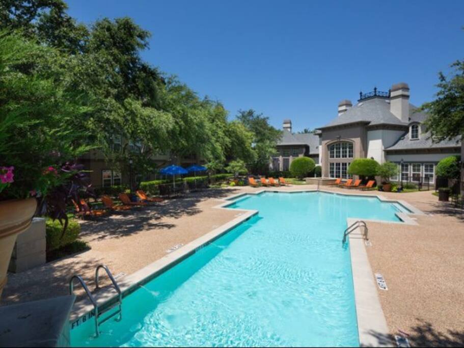 Common Swimming Pool