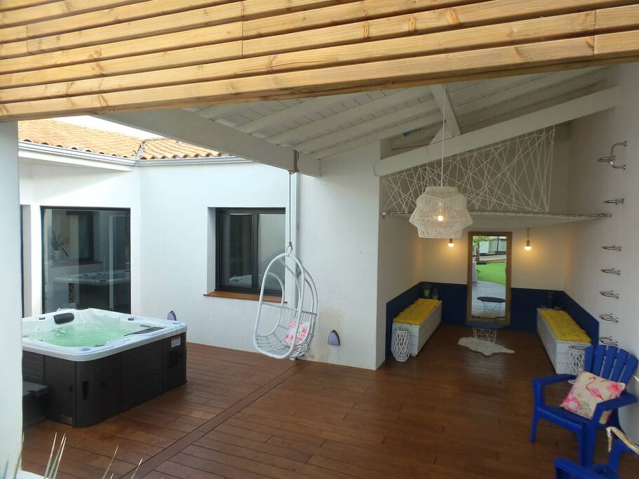 l espace détente et le spa.