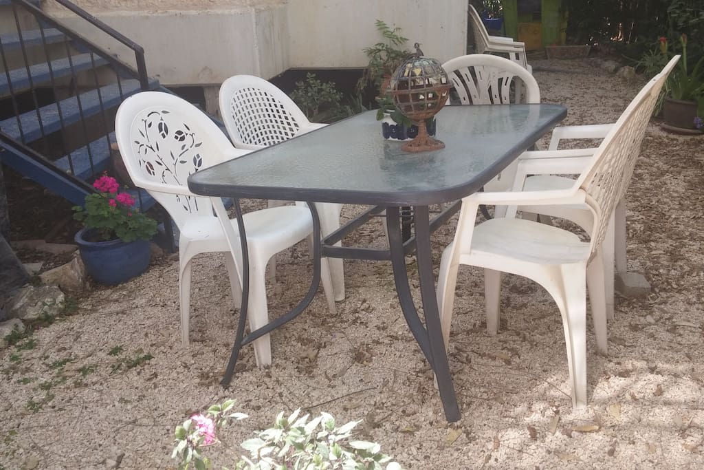 garden and possiblity to enjoy the good weather