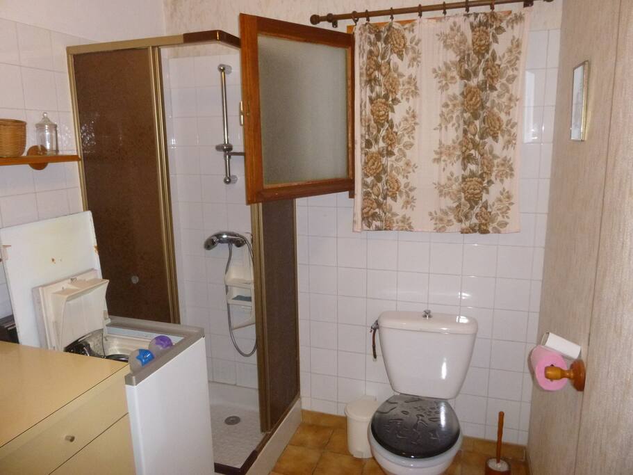 Salle de bain et wc