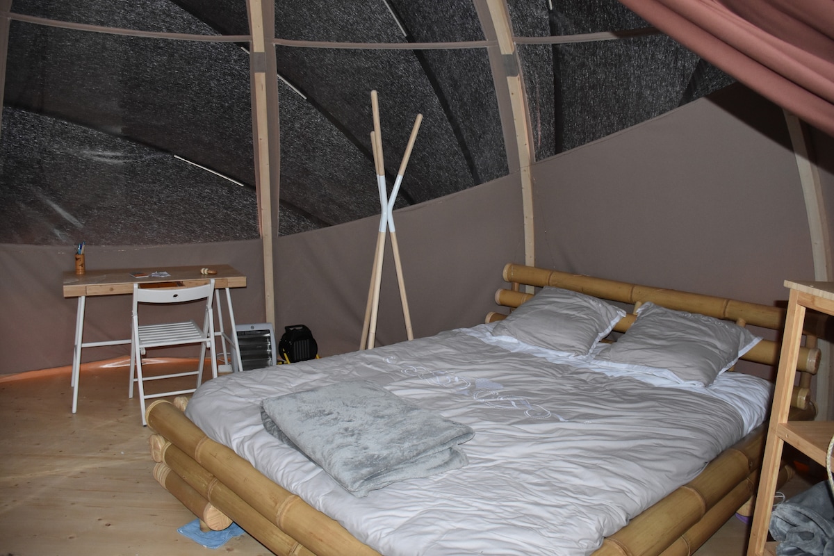 חדר שינה 1 ב - Bamboo Bubble