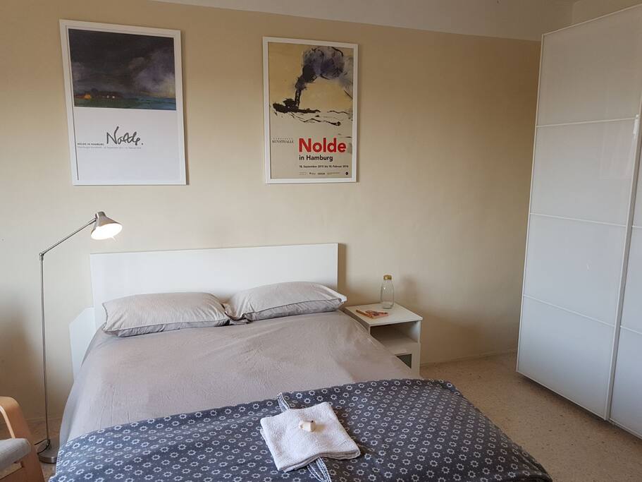 Very comfortable new ikea box spring mattress