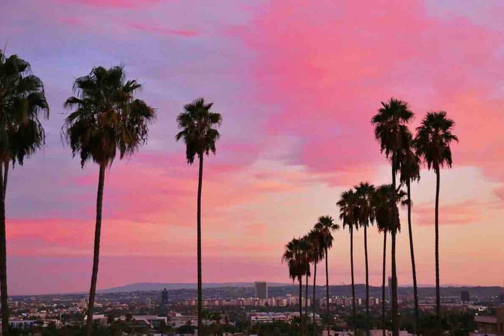 Best place in Hollywood -Walk to Runyon Canyon - 로스앤젤레스의 아파트에서 살아보기, 캘리포니아, 미국