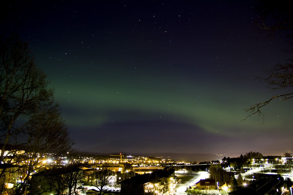 Late season northern lights seen right outside the apartment on 14th of April 2016.