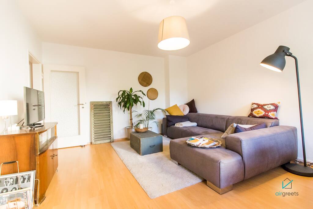 The apartment has enough space to linger.