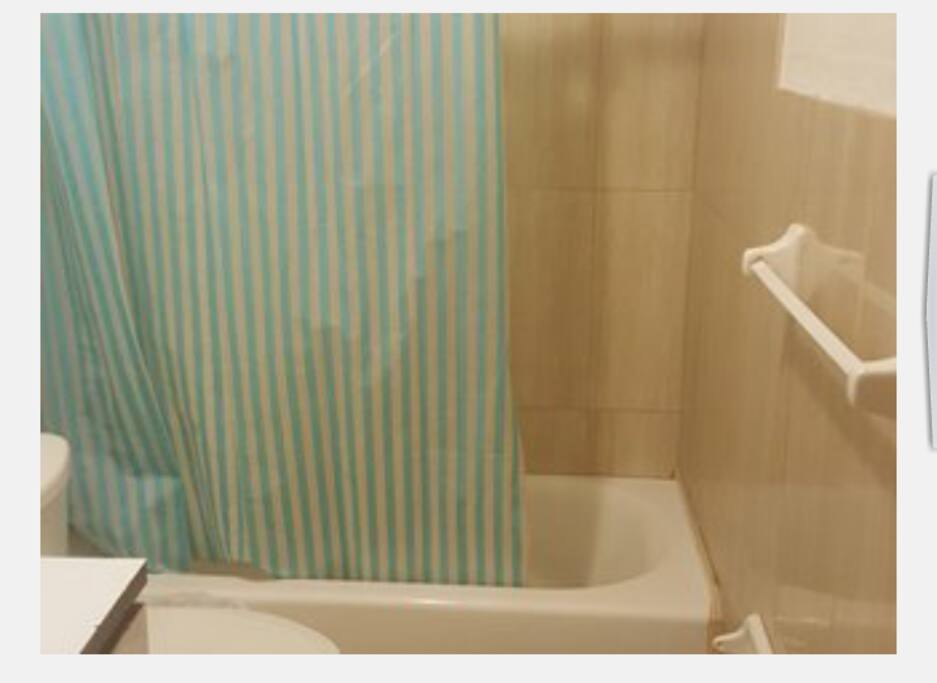 Fresh spacious bath room