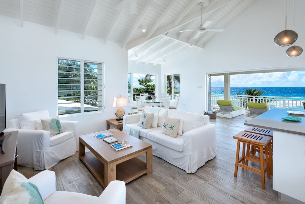 Island style living area that opens up onto a stunning Oceanview balcony.