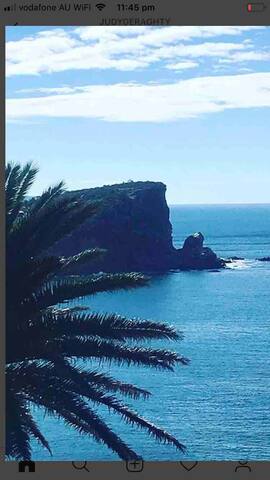 Avalon Beach Cottage easy flat 5 min walk to beach gallery image 4