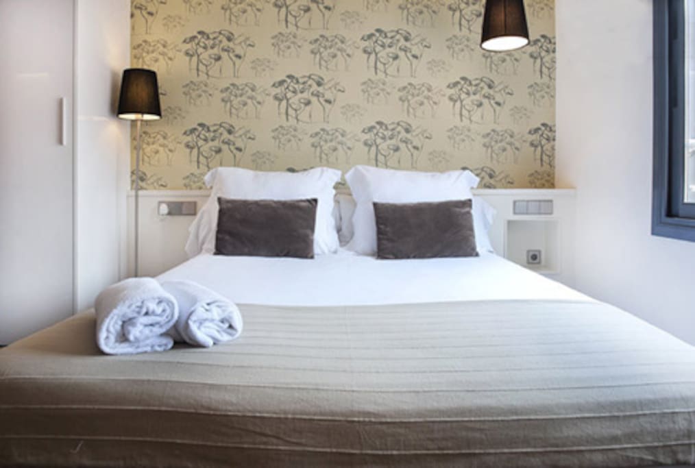 Double bed