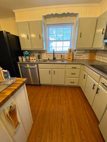 Easy access~3BR/3BA FAST Access to Airport/d’town gallery image 5