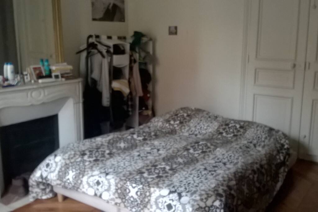 Le lit deux places