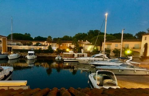 Appartement + terrasse avec vue imprenable marina