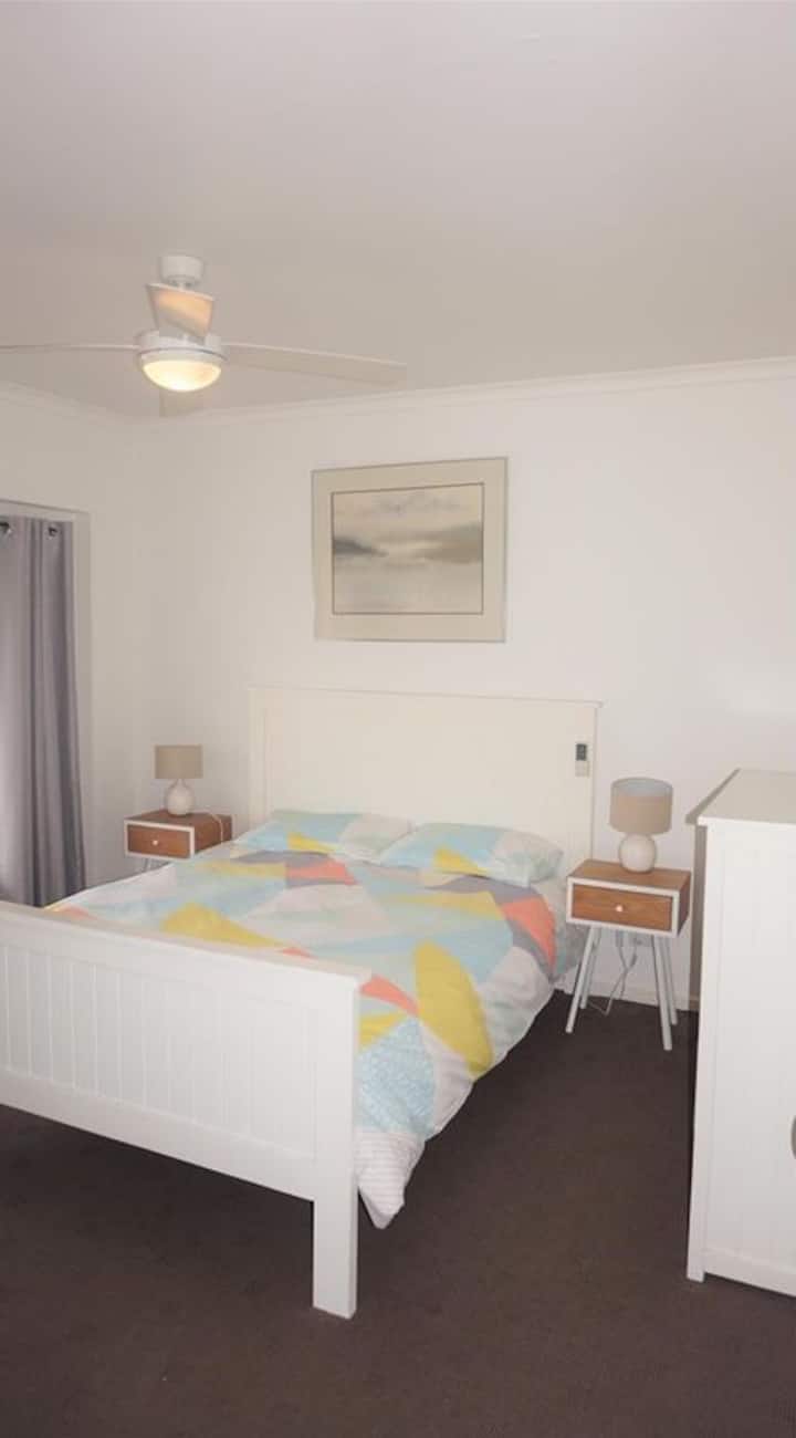 Downstairs queen bedroom