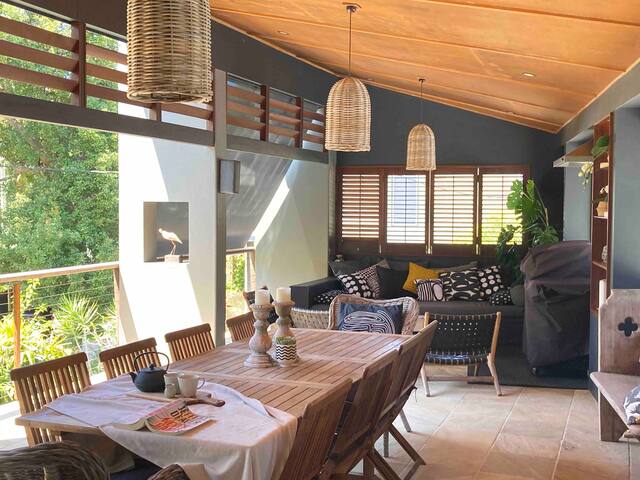 Tranquil Family Beach Retreat with Pool gallery image 4